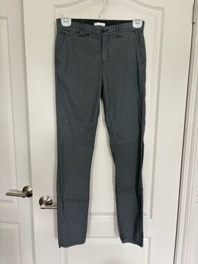 BNWOT  sport Classic Gray Women's pants